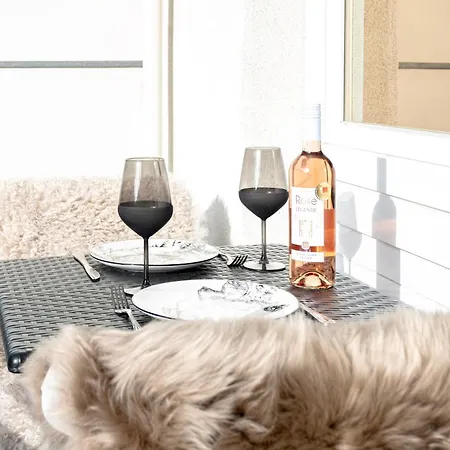 Superbe Au Pied Des Pistes Avec Piscine Morgins