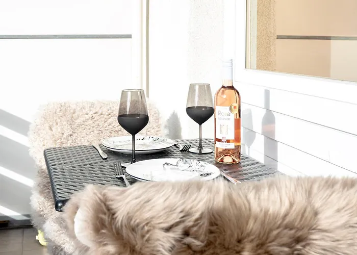 Superbe Au Pied Des Pistes Avec Piscine Morgins