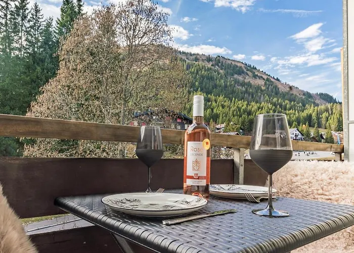 Superbe Au Pied Des Pistes Avec Piscine Morgins